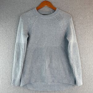 Banana Republic Light Blue Pull Over Long Sleeve Crew Neck Fine Italian Yarn XS
